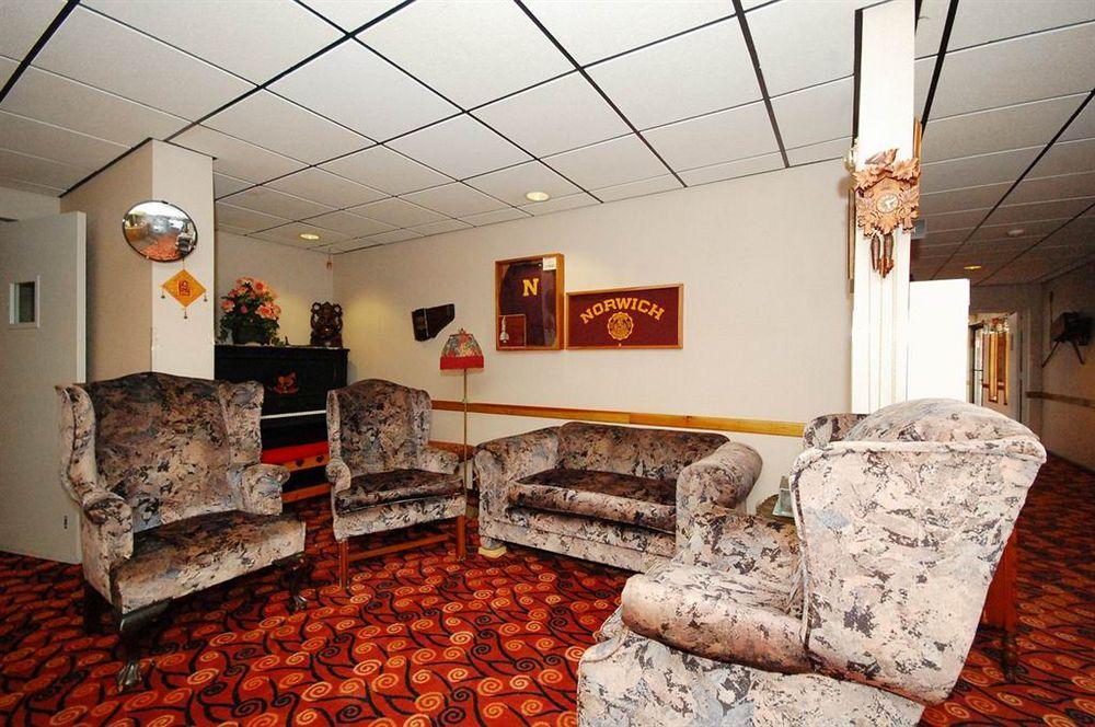 Hilltop Inn مونبلييه المظهر الخارجي الصورة