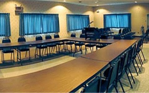 Hilltop Inn مونبلييه المظهر الخارجي الصورة